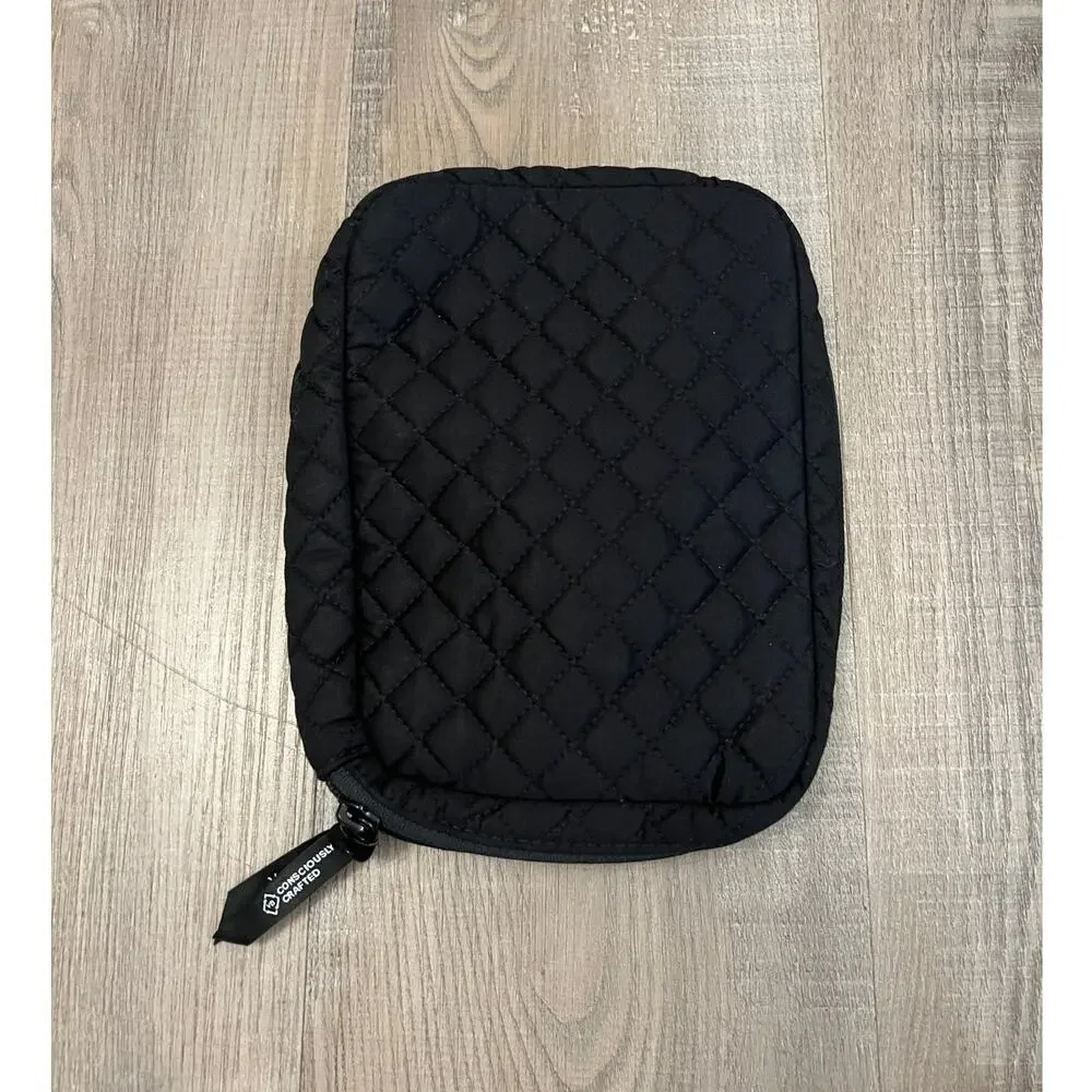 NWT Vera Bradley Black Quilted Zipper Bag Cord Organizer